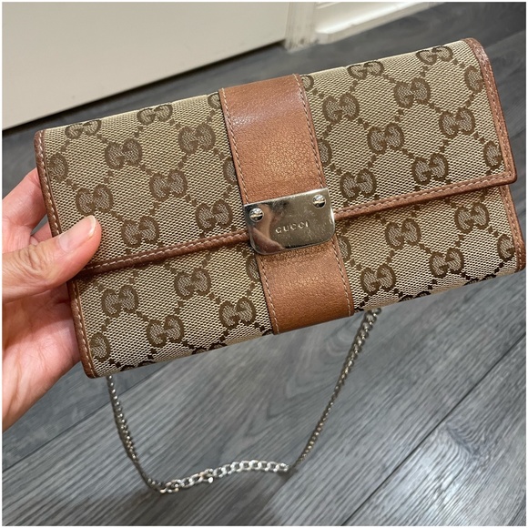 Authentic Gucci GG Canvas Long Wallet with chain - Picture 4 of 15